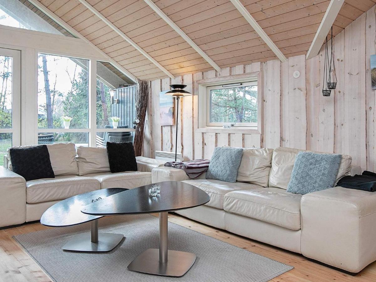Four-Bedroom Holiday Home In Vaeggerlose 8 Bøtø By Exterior foto